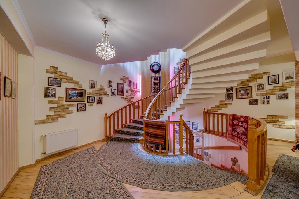 David - Ethno Style Hotel Tbilisi